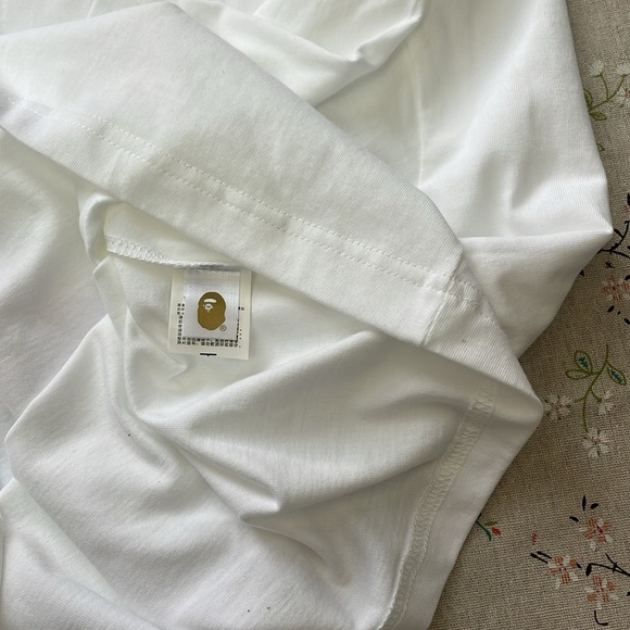 Bape Unisex Multicolor Camouflage Ape Head White T-Shirt - Picture 5 of 7